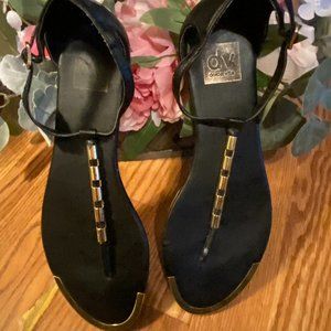 Dolce Vita Flat Thong Sandal Size 9 Black/Gold